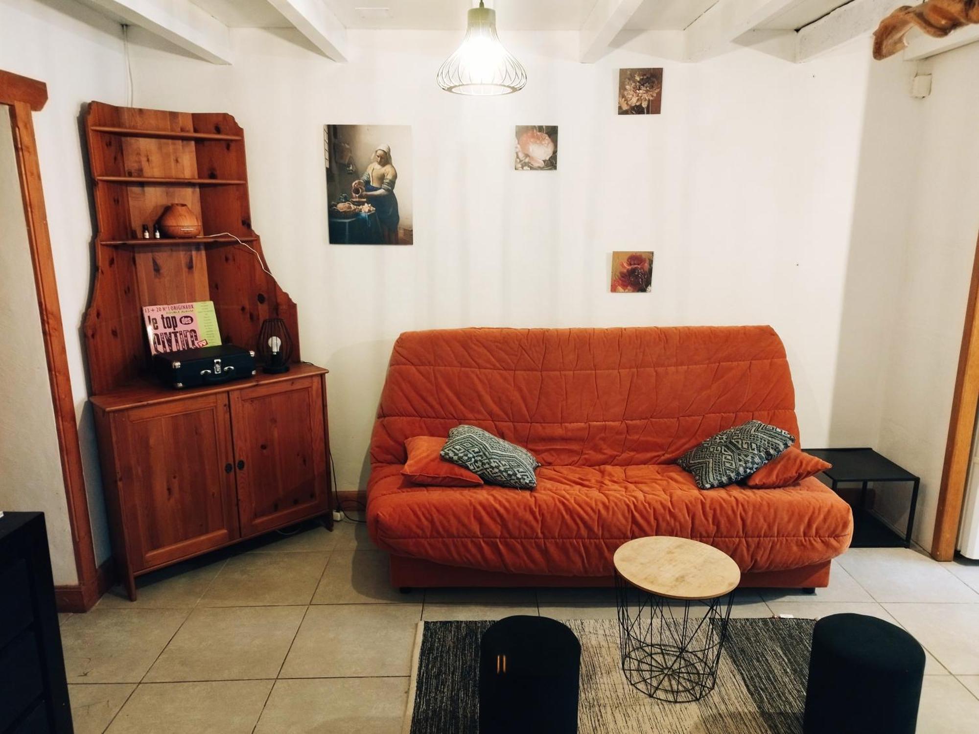 Charmant Studio Tout Equipe Olliergues 外观 照片